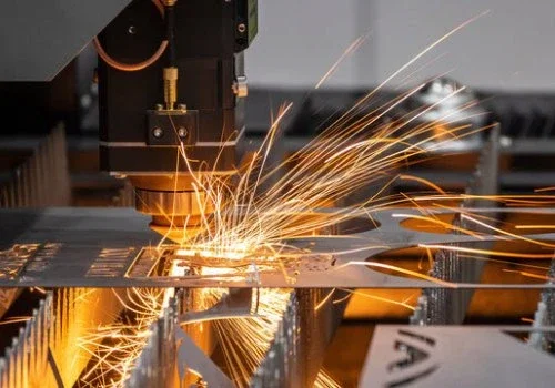 Fiber Lazer Kesim Makinaları Görseli