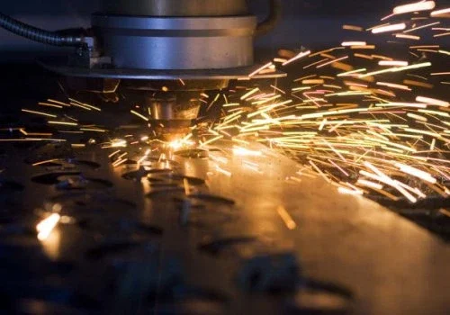 Metal Plaka Kesim Makinası Görseli