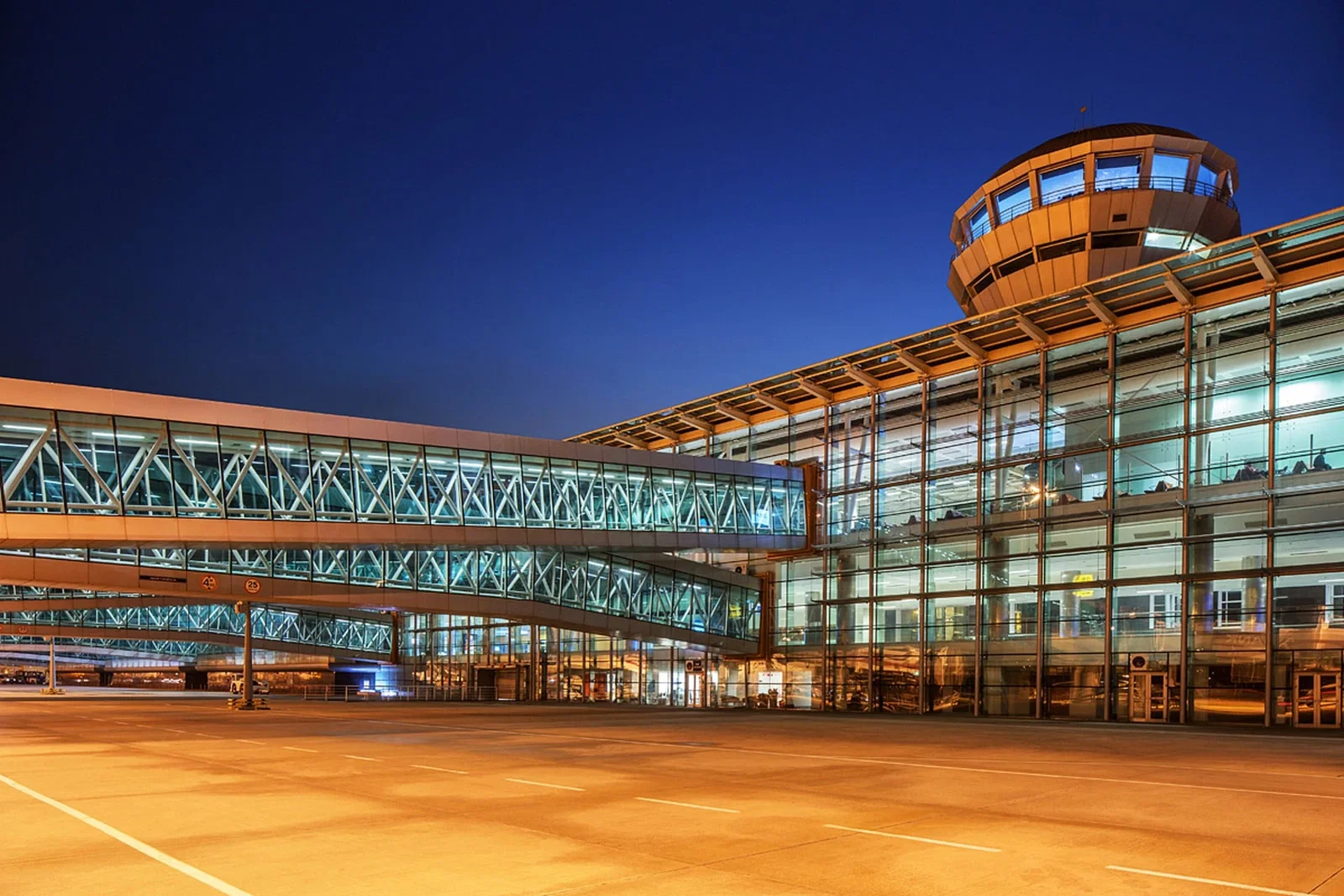 Adnan Menderes Airport