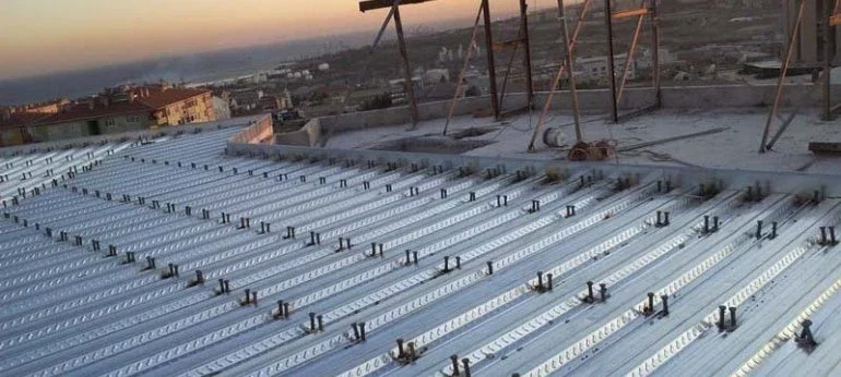 Stud Çivisi İzmir